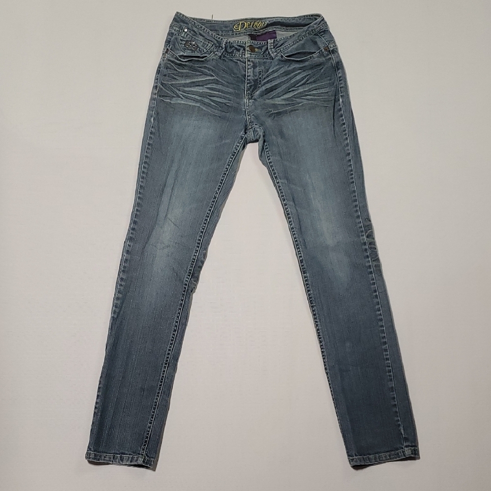 Dereon Size 5/6 Women's Classic Blue Skinny Jeans